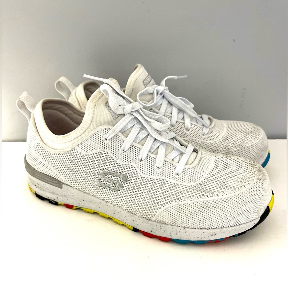 Sketchers-Work,Womens White Shoes,Size:7.5, Air- Cooled, Pre-Owned‎ Surface dirt